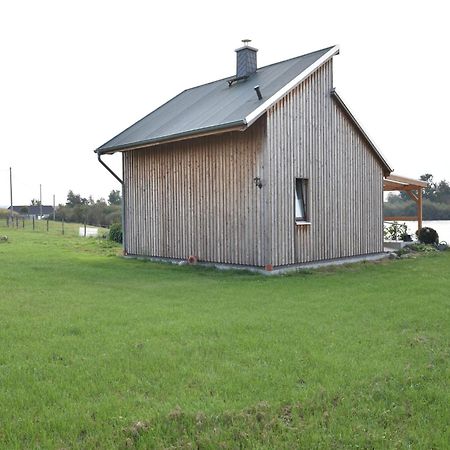 Enchanting Holiday Home By The Lake In Ruehn Ruhn Luaran gambar